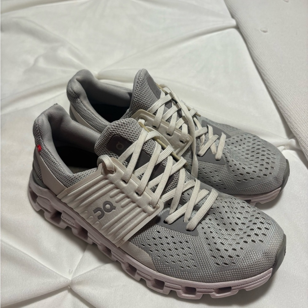 Women’s On Clouds Sneakers